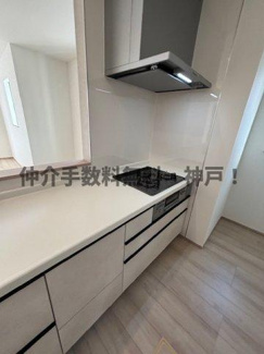 【キッチン】 | 神戸市垂水区南多聞台3丁目　新築戸建A号棟　仲介手数料無料！ | お料理しやすいキッチンです