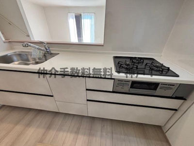 【キッチン】 | 神戸市垂水区南多聞台3丁目　新築戸建A号棟　仲介手数料無料！ | キッチンです