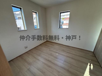 【洋室】 | 神戸市垂水区南多聞台3丁目　新築戸建A号棟　仲介手数料無料！ | きれいな洋室です