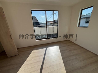 【洋室】 | 神戸市垂水区南多聞台3丁目　新築戸建A号棟　仲介手数料無料！ | ゆったりした洋室です