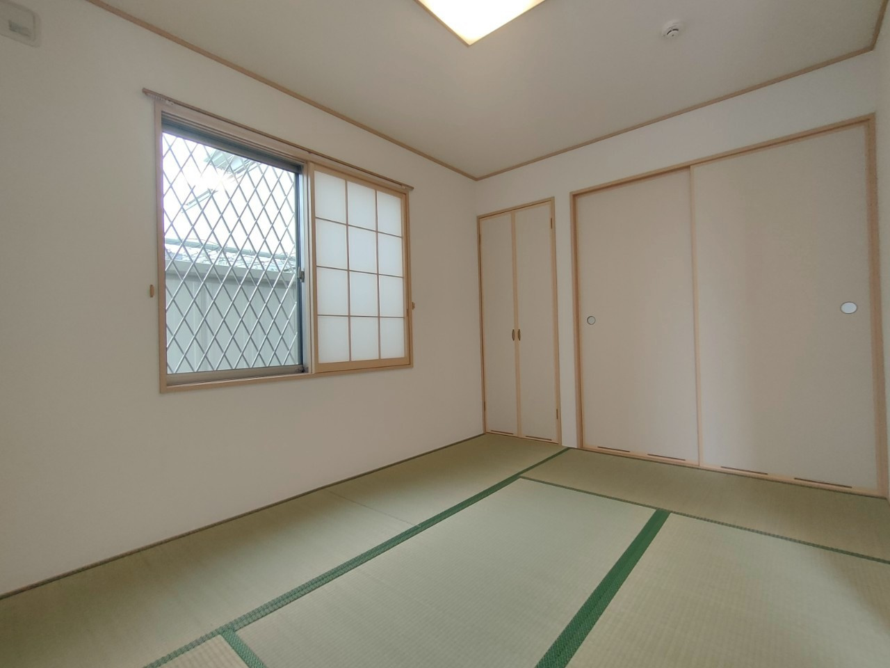 三郷市　彦糸1丁目　　中古戸建の洗面所