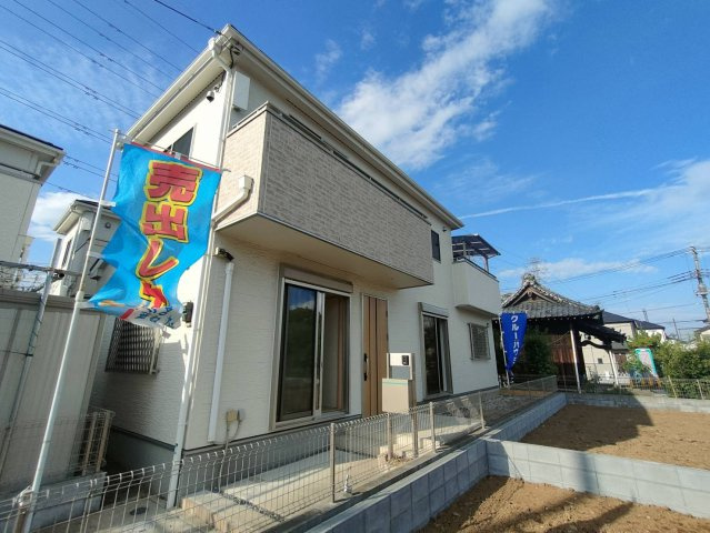 三郷市　彦糸1丁目　　中古戸建の洋室|スタンダードな洋室です