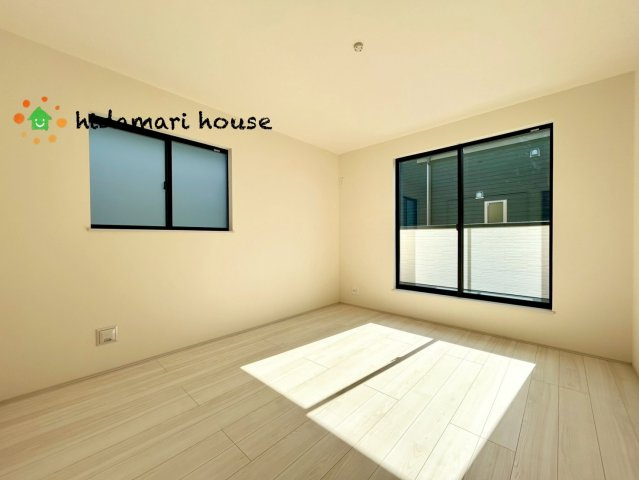 伊奈町西小針1丁目　新築戸建　ハートフルタウンAの寝室|主寝室：7帖