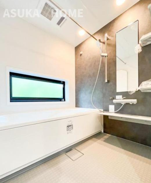 旭区川井本町新築戸建の浴室