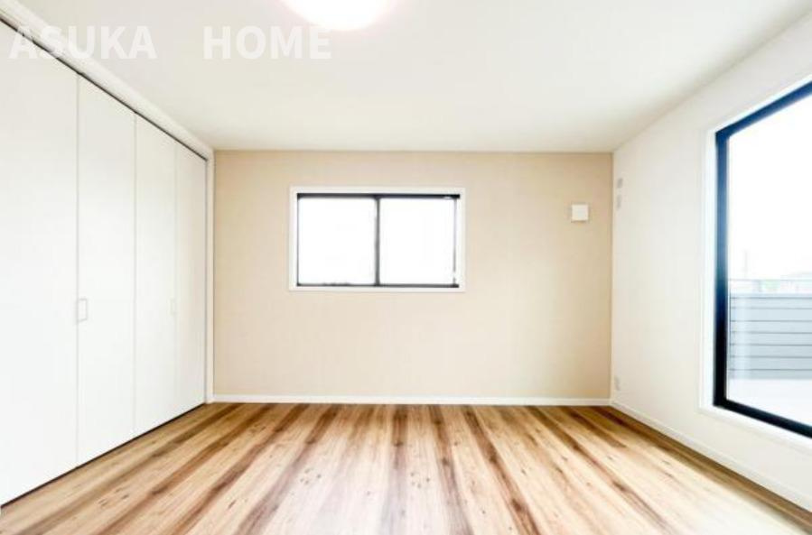 旭区川井本町新築戸建　C棟の居間・リビング