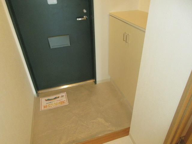 浦和エメラルドグリーンの玄関