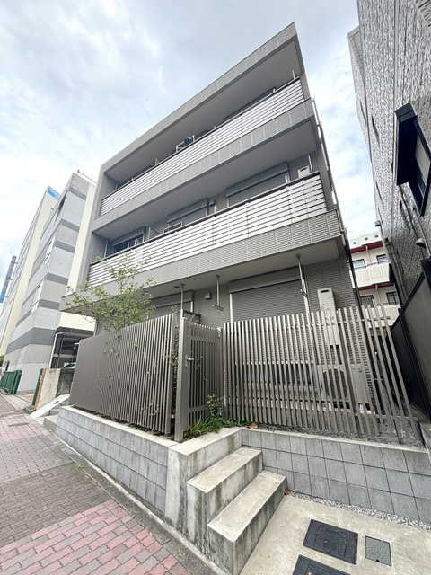 プルミエールの外観