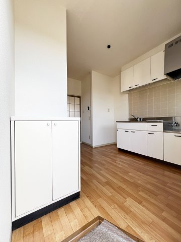 ニューヒルズの居間・リビング