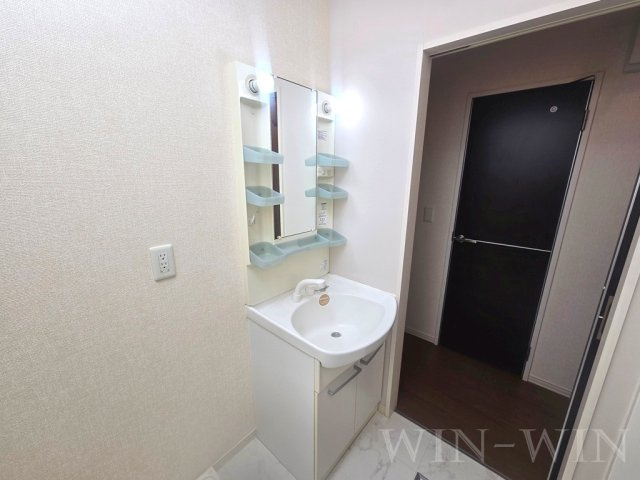 ブランコート ウィルの独立洗面台