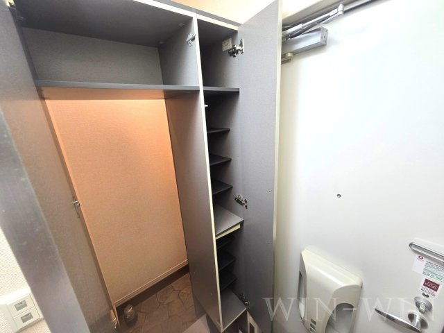 ブランコート ウィルの玄関