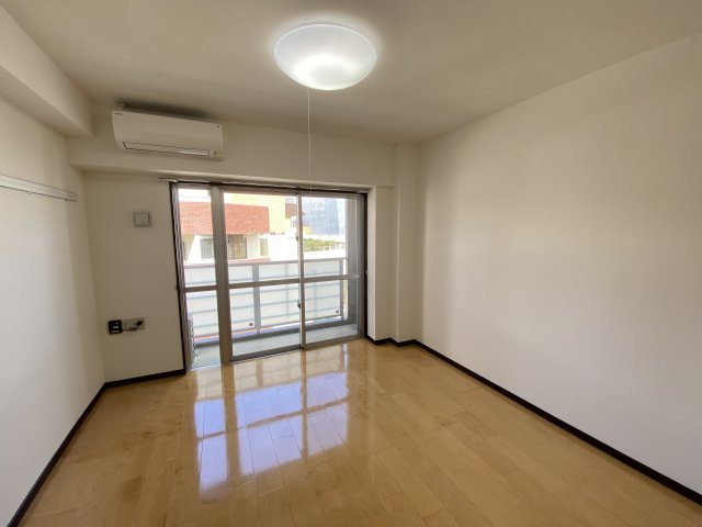 レジデンス森山の居間・リビング