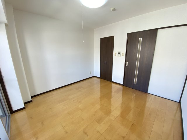 レジデンス森山の居間・リビング