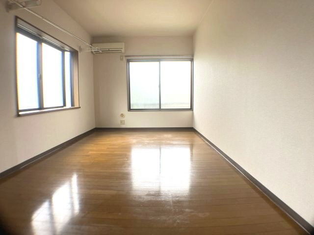 ベルファーレヒルズの居間・リビング