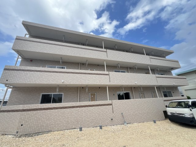 シャトー ルミエールの外観