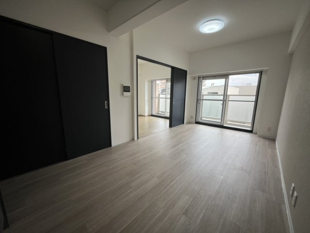 レジオン出来島公園のダイニング|■物件内覧・資金計画相談・住宅ローン相談、リフォーム相談、お問合せ受付中■
※当日・翌日のご内覧、ご相談はお電話でのお問合せがスムーズです！