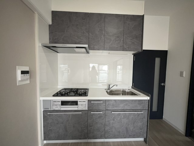 レジオン出来島公園のキッチン|■物件内覧・資金計画相談・住宅ローン相談、リフォーム相談、お問合せ受付中■
※当日・翌日のご内覧、ご相談はお電話でのお問合せがスムーズです！