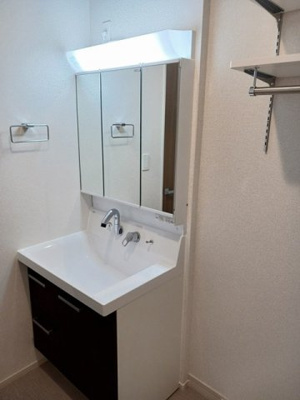 【洗面所】 | アルコパレーノⅠ | 使いやすい洗面所です