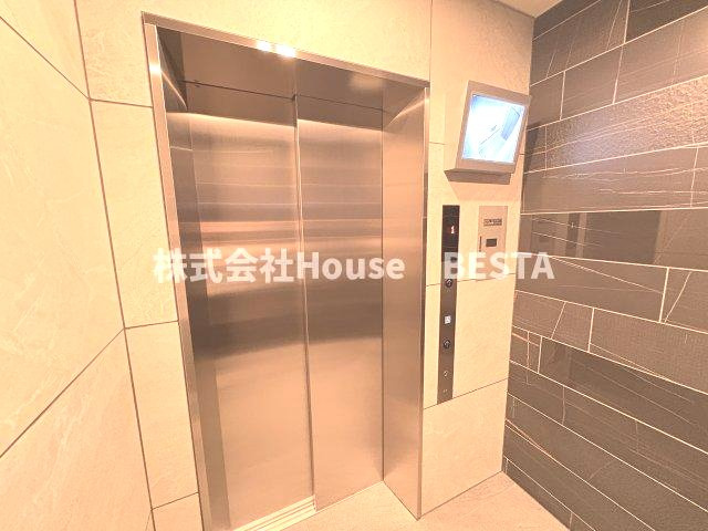 ソルテラスKOBEのロビー