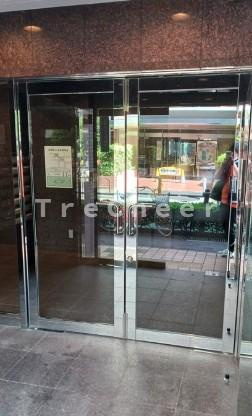 ソレイユ高島平パート１のエントランス