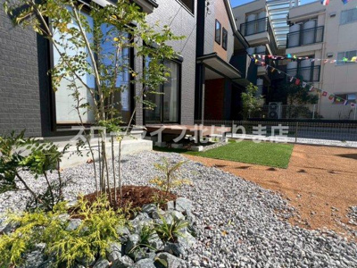 【庭】 | 加東市上滝野Ａ号棟