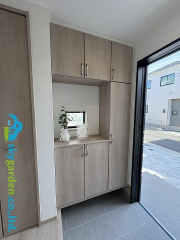 茅ヶ崎市中島　新築戸建　全8棟E号棟のその他|シューズボックス