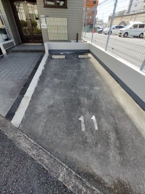 【駐車場】 | ファースト・ネット