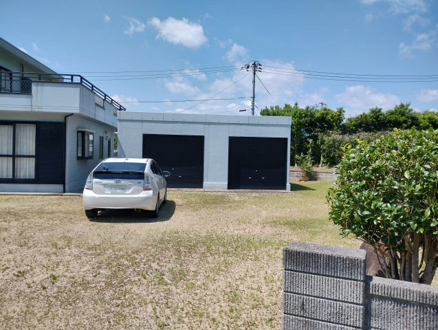 売中古戸建　山口市秋穂東 のその他|倉庫ですが、乗用車２台分の駐車スペースとしても使えます