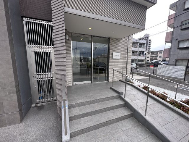 【エントランス】 | グラティ