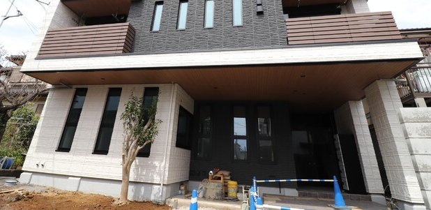 D-WING 大和町のエントランス