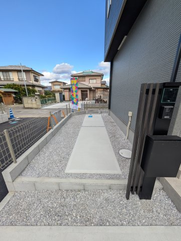 【庭】 | グラファーレ高崎市下小鳥町2期ー①