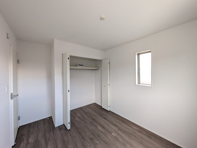 【洋室】 | グラファーレ高崎市下小鳥町2期ー③