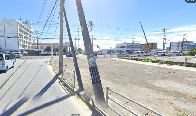 豊見城市渡橋名　商業施設向き土地の区画図