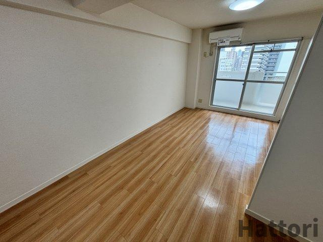 Collection中崎Ⅱの居間・リビング