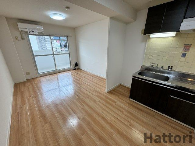 Collection中崎Ⅱの居間・リビング