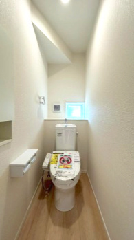 富士市天間第16　新築戸建　全２棟　１号棟のトイレ|現地撮影