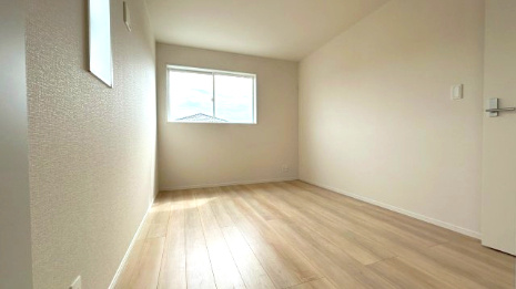 富士市天間第16　新築戸建　全２棟　１号棟の洋室|現地撮影