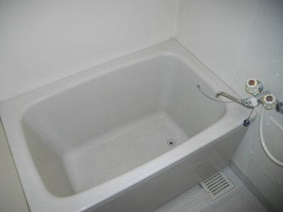 【浴室】 | ファーストヒルズＢ | 日々の暮らしに欠かせないお風呂です