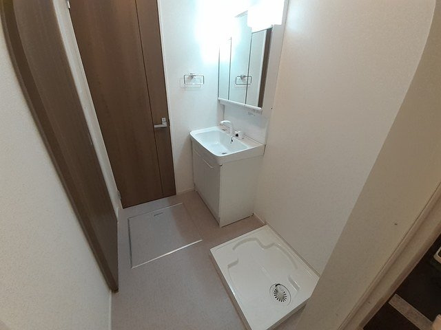 メゾングレーヌ龍野町の洗面所