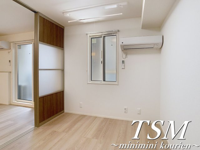 Ｄ－ｒｅｓｉｄｅｎｃｅ香里新町の洋室