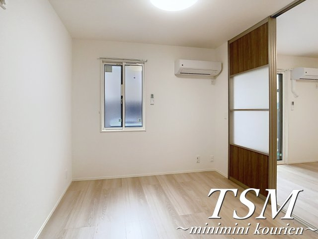 Ｄ－ｒｅｓｉｄｅｎｃｅ香里新町の洋室