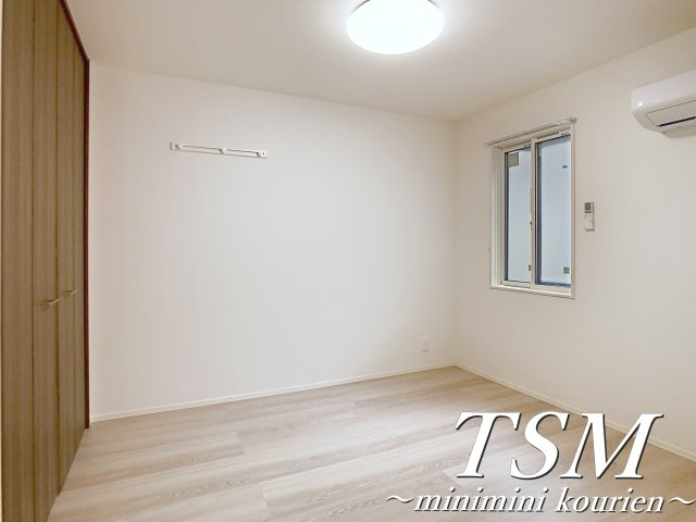 Ｄ－ｒｅｓｉｄｅｎｃｅ香里新町の洋室