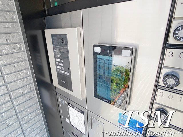 Ｄ－ｒｅｓｉｄｅｎｃｅ香里新町のセキュリティ|モニター付きオートロック