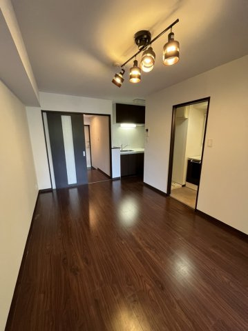 【居間・リビング】 | 青葉台ハウス | 青葉台ハウス