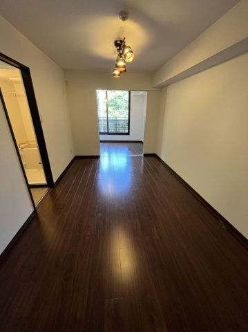 【居間・リビング】 | 青葉台ハウス | 青葉台ハウス