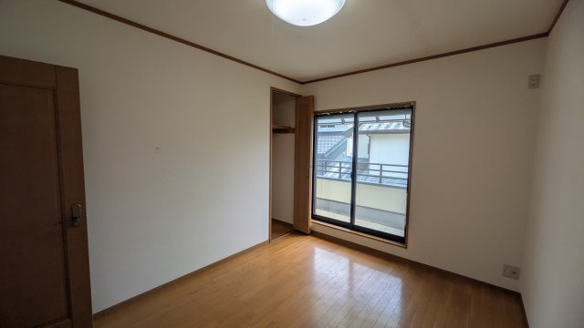 中古住宅　雄総緑町6丁目の洋室