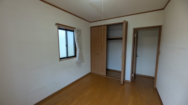 中古住宅　雄総緑町6丁目の洋室