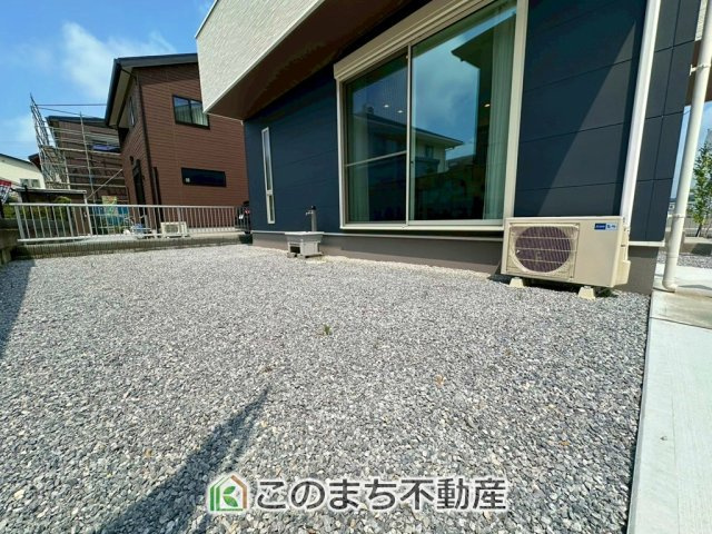 宇都宮市中戸祭2期　８号棟の庭|お子様の水遊びにもぴったりなお庭です☆
