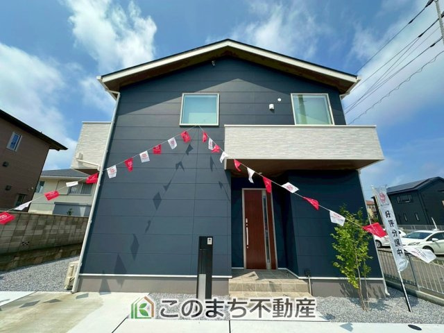 宇都宮市中戸祭2期　８号棟の外観|飽きのこないシンプルな外観と
閑静な住宅街は永住の地にピッタリです♪