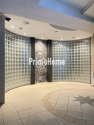 メゾンド日本橋三越前のロビー