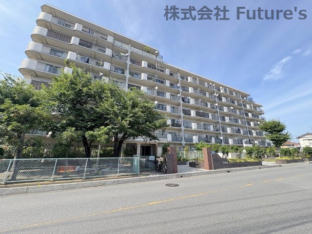 日商岩井三郷マンションの外観|JR常磐線「金町」駅バス7分『高州四丁目』停歩3分